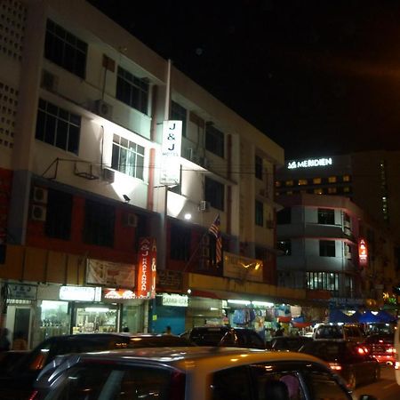 J &J Hotel Kota Kinabalu Exteriör bild