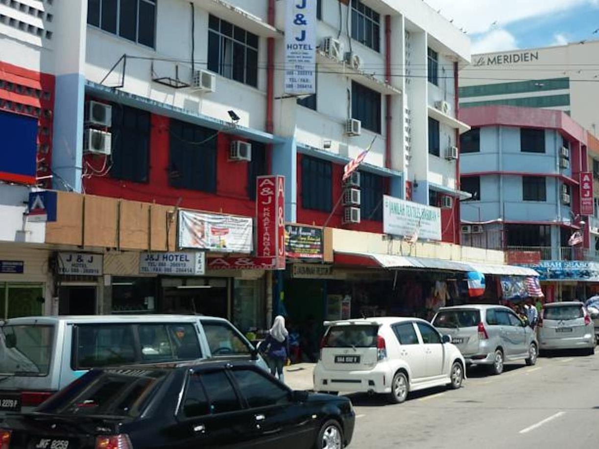 J &J Hotel Kota Kinabalu Exteriör bild