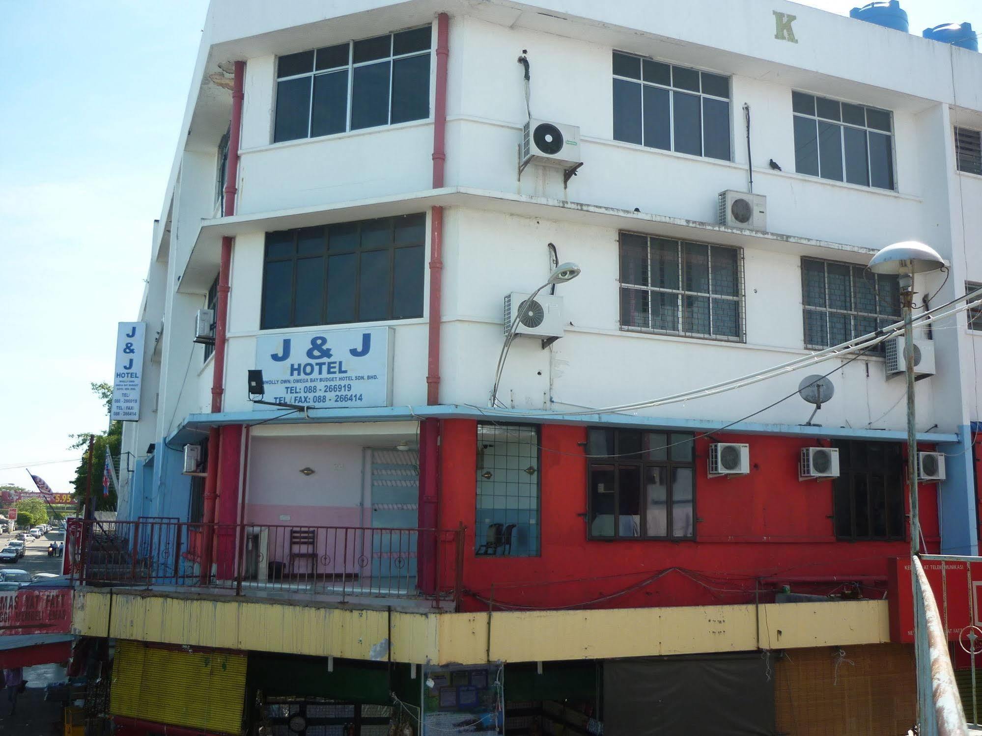 J &J Hotel Kota Kinabalu Exteriör bild